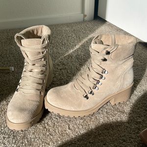 STEVE MADDEN TAN/SAND BOOTS SIZE 7.5